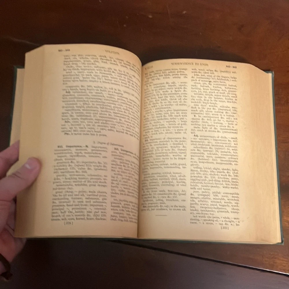 Antique/Vintage Roget's Thesaurus of English Phrases & Words Book